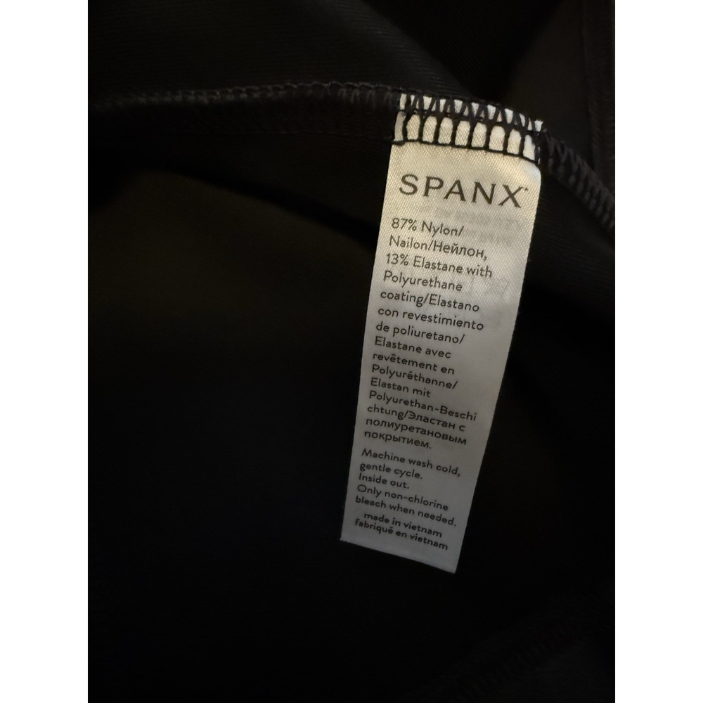 SPANX‎ Moto Jacket Black Full Zip Lightweight Faux Leather-Like Large - Picture 8 of 8